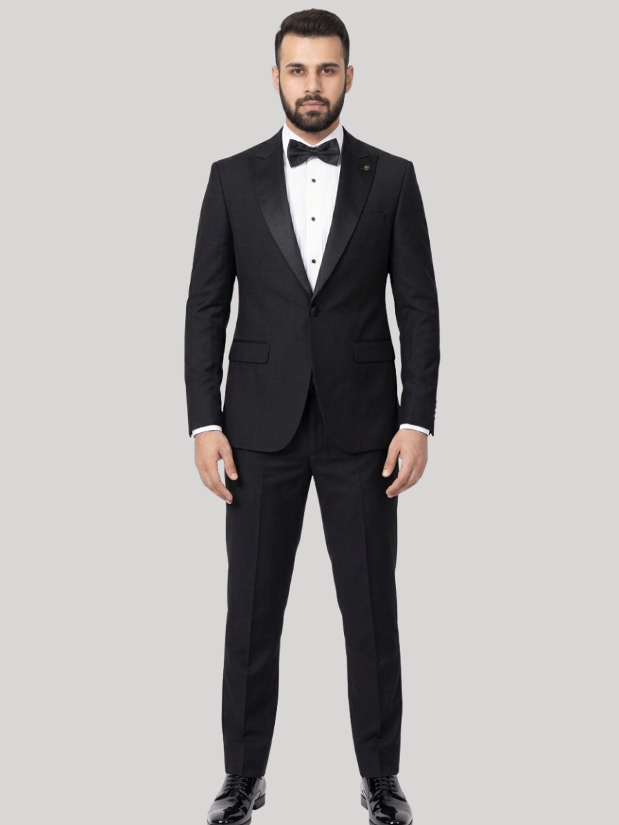Black Peak Lapel Tuxedo